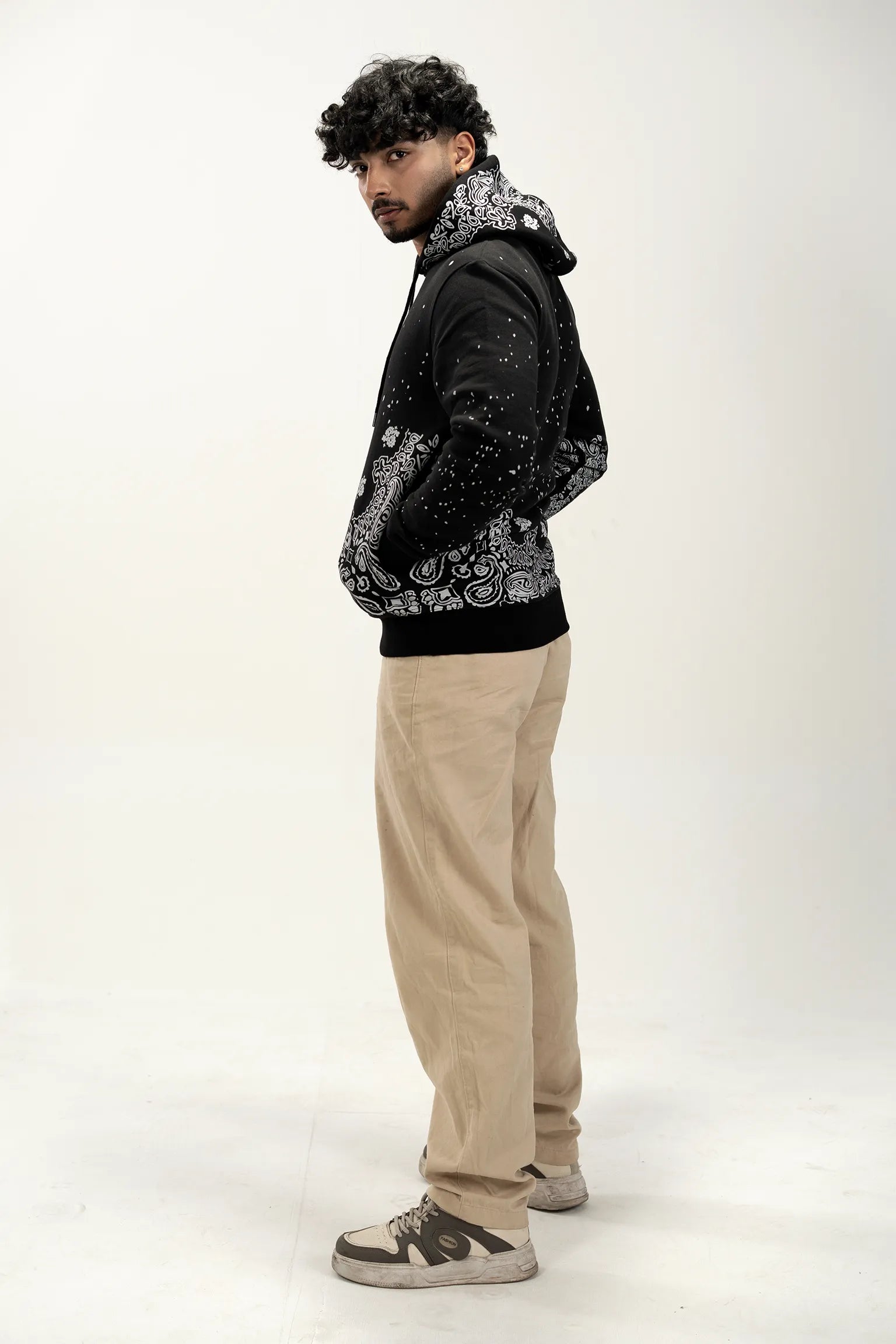 Men’s Pullover Hoodie – Nebula Drip